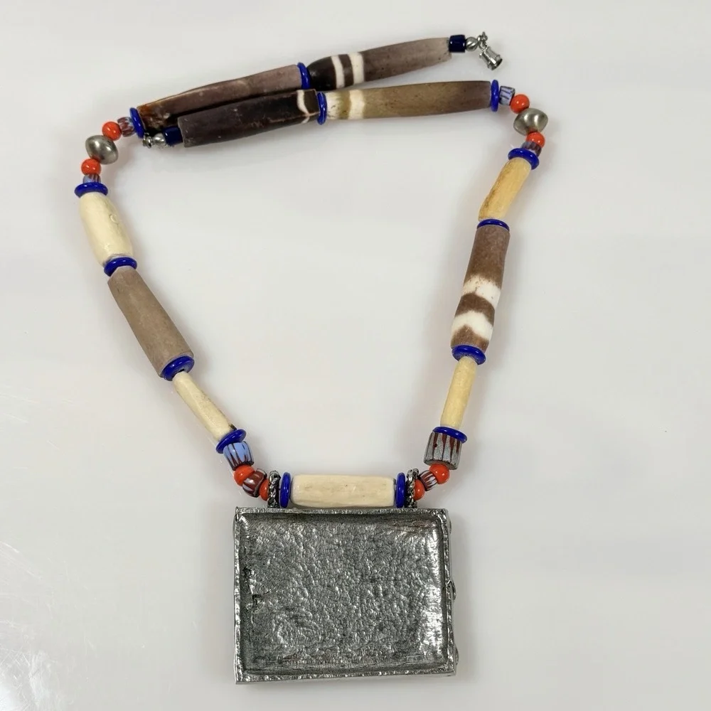 Kenneth Lane Tribal Statement Necklace Ethnic Style Beads Silver Tone Amulet 22